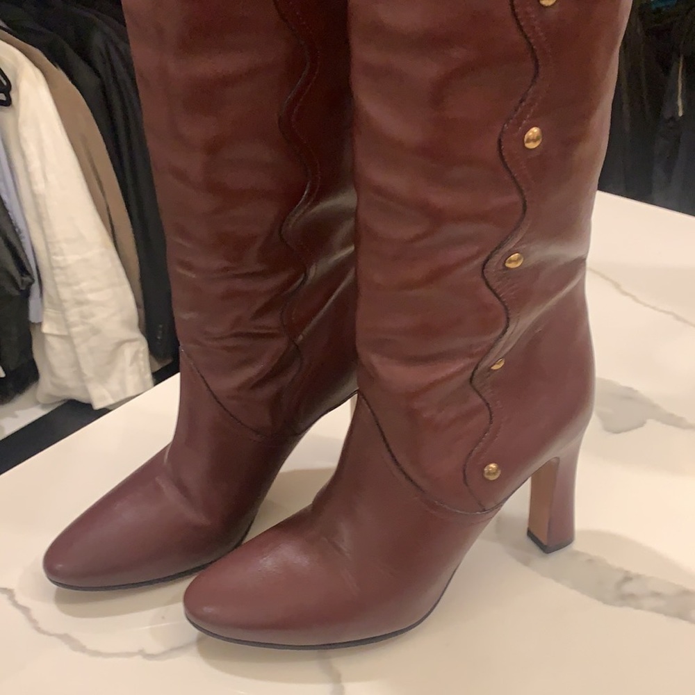 Chloe Quaylee over the knee boots in Maroon